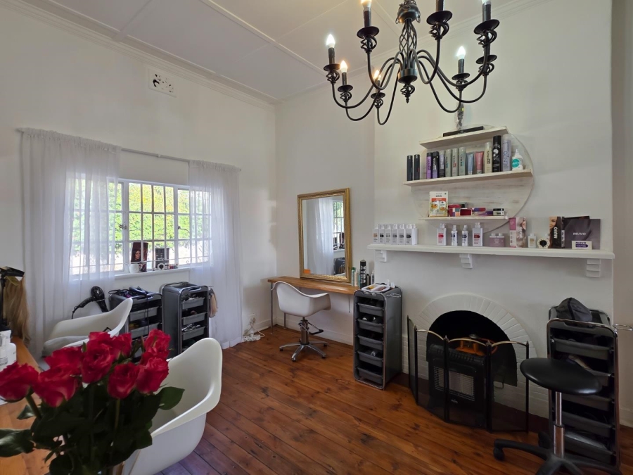 2 Bedroom Property for Sale in Sea Point Western Cape